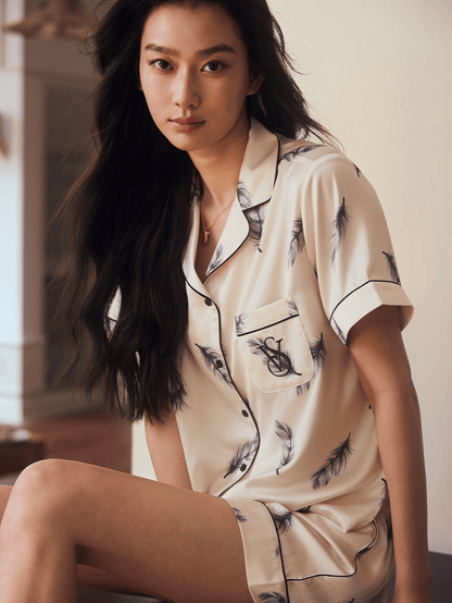 Silky smooth printed short-sleeved/shorts pajama set