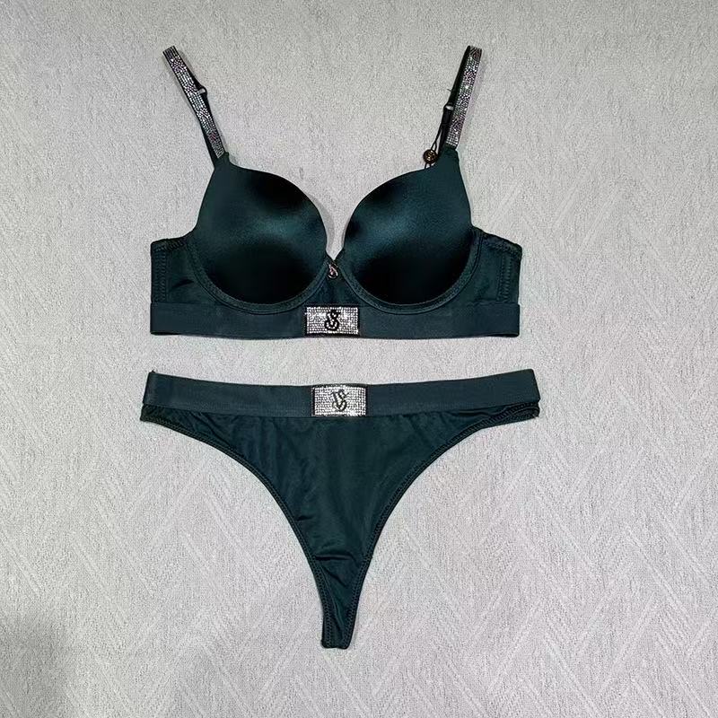 Victoria Secret Shine Patch Lightly Lined Demi Bra & Thong Set