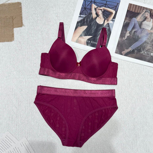 Victoria’s Secret Signature Micro-Satin Set – Premium Embroidered Collection
