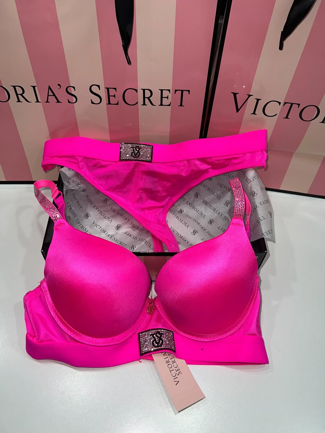 Victoria Secret Shine Patch Lightly Lined Demi Bra & Thong Set
