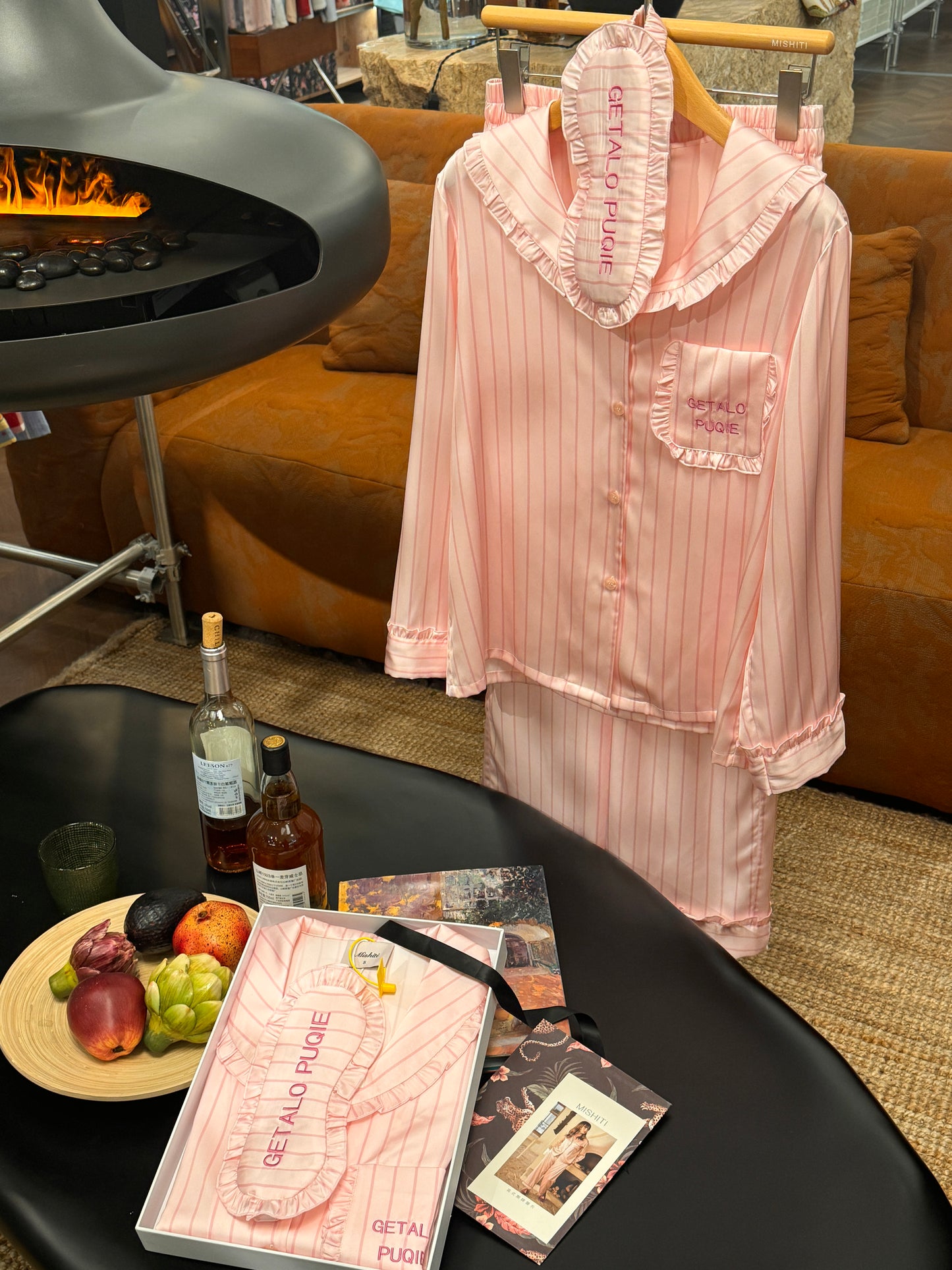 Hotzzz Premium – Paris Ruffle Dream Set