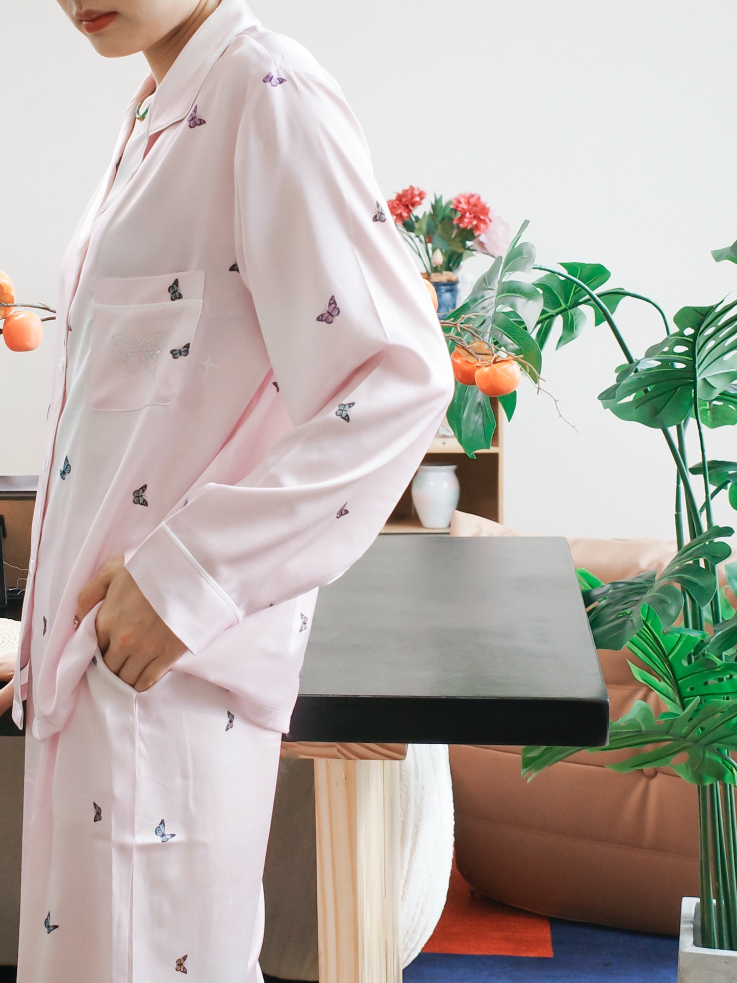 Hotzzz Premium – Butterfly Bloom Satin Set