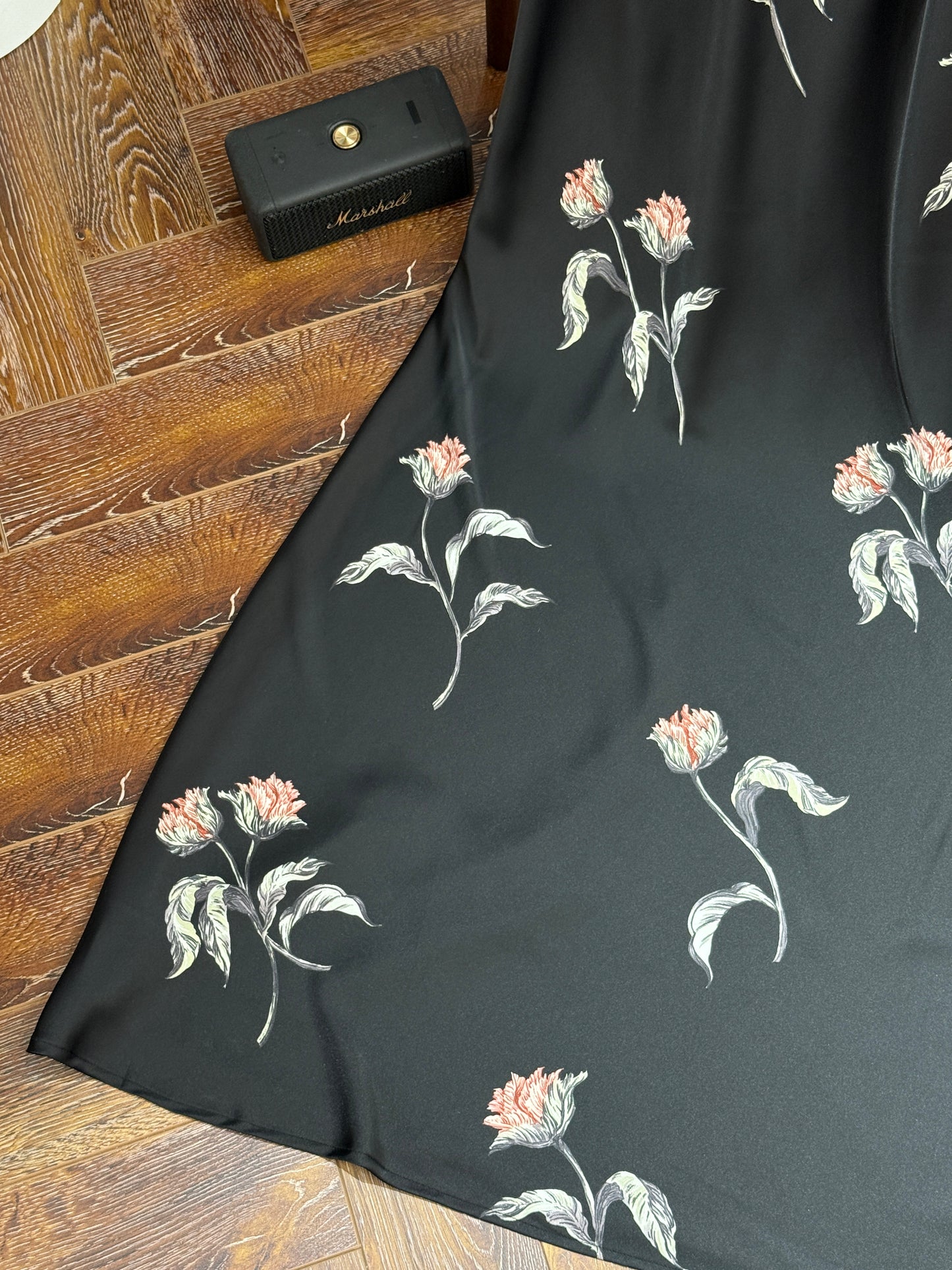 Hotzzz Premium – Midnight Bloom Slip Dress