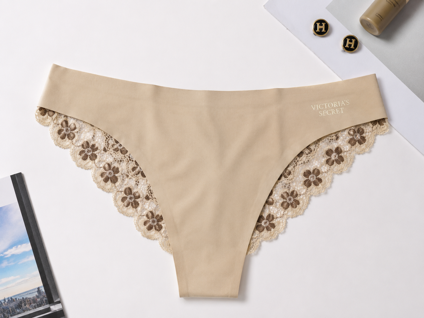 Victoria’s Secret Seamless Lace x Laser Cut Panty