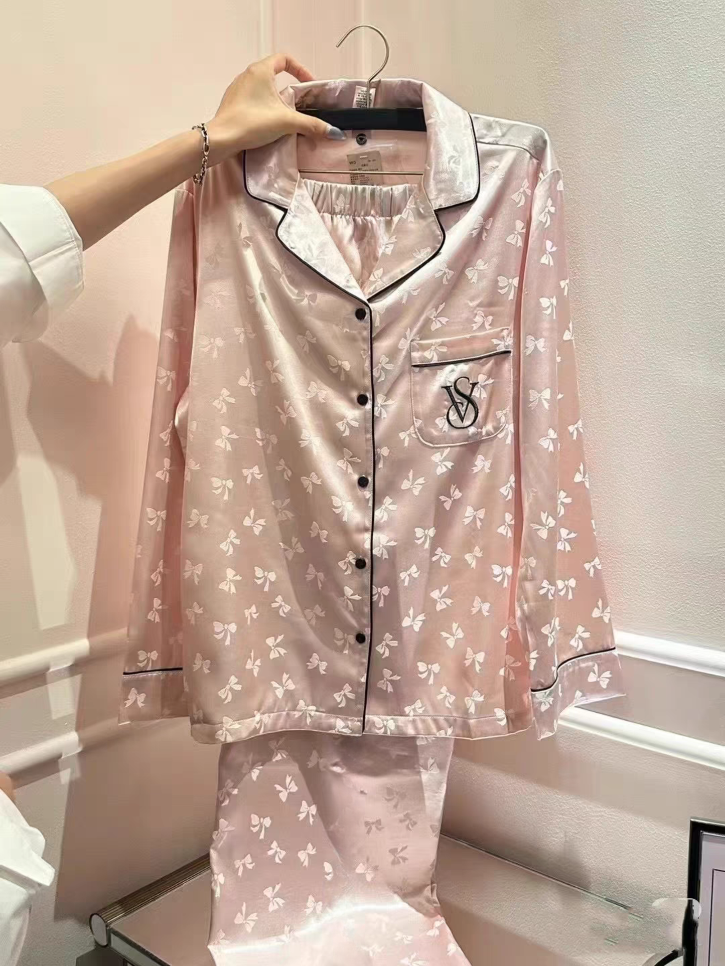 ViktoriaS Secret Satin Long Pajama Set China Flower